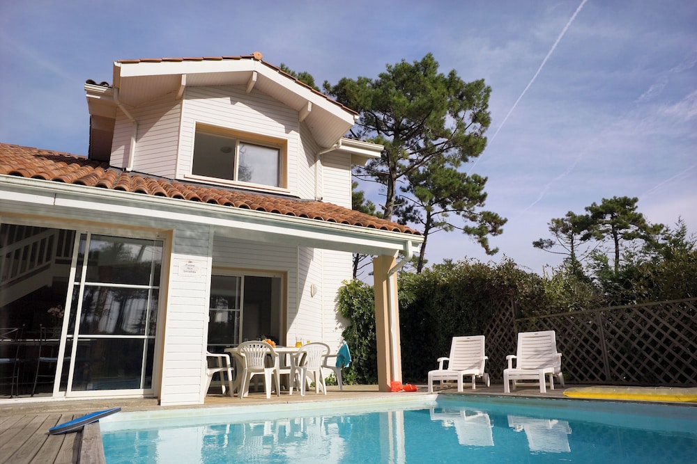 Madame Vacances Villas Aquitaine view 3
