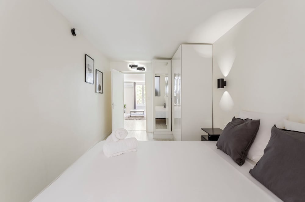Design 1 BDR with AC