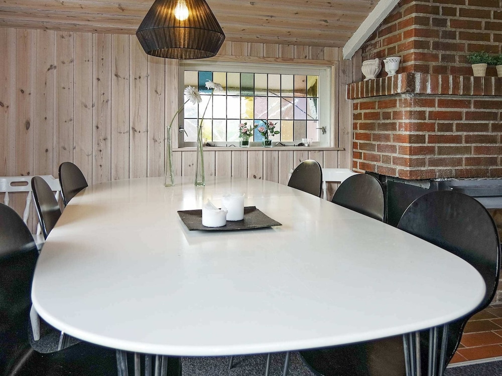 Alluring Holiday Home in Storvorde near Sea