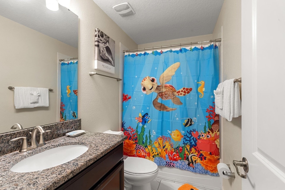 Championsgate Resort Vacation Pool & Spa Home With Resort Clubhouse Amenity Access 8 Bedroom Home