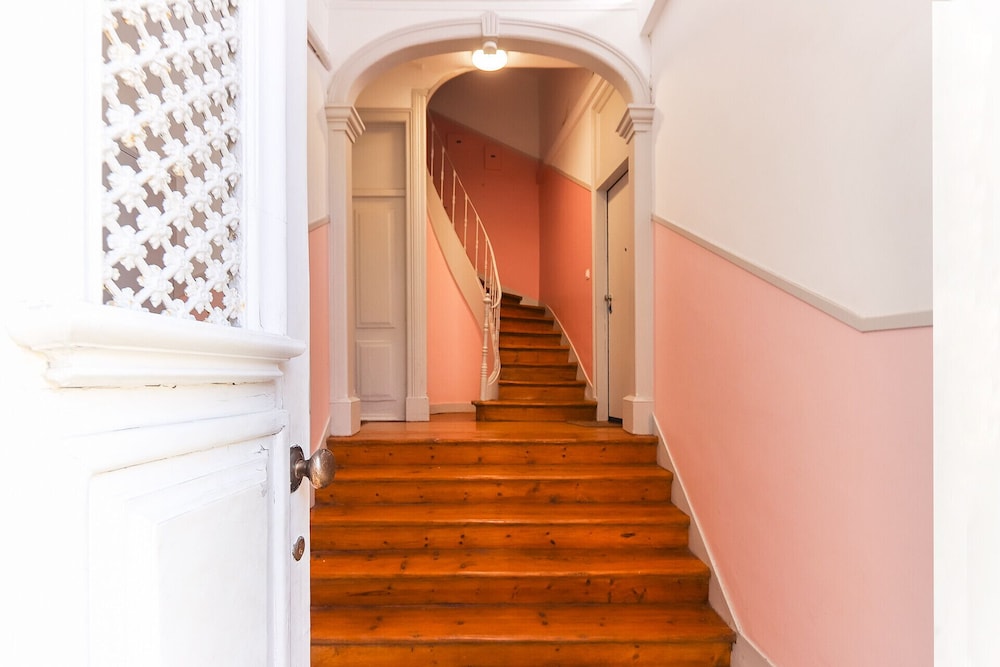 Castelo Typical by Homing photo 3