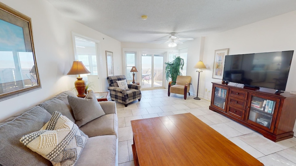 Sandpiper 2 by Tybee Vacation Rentals