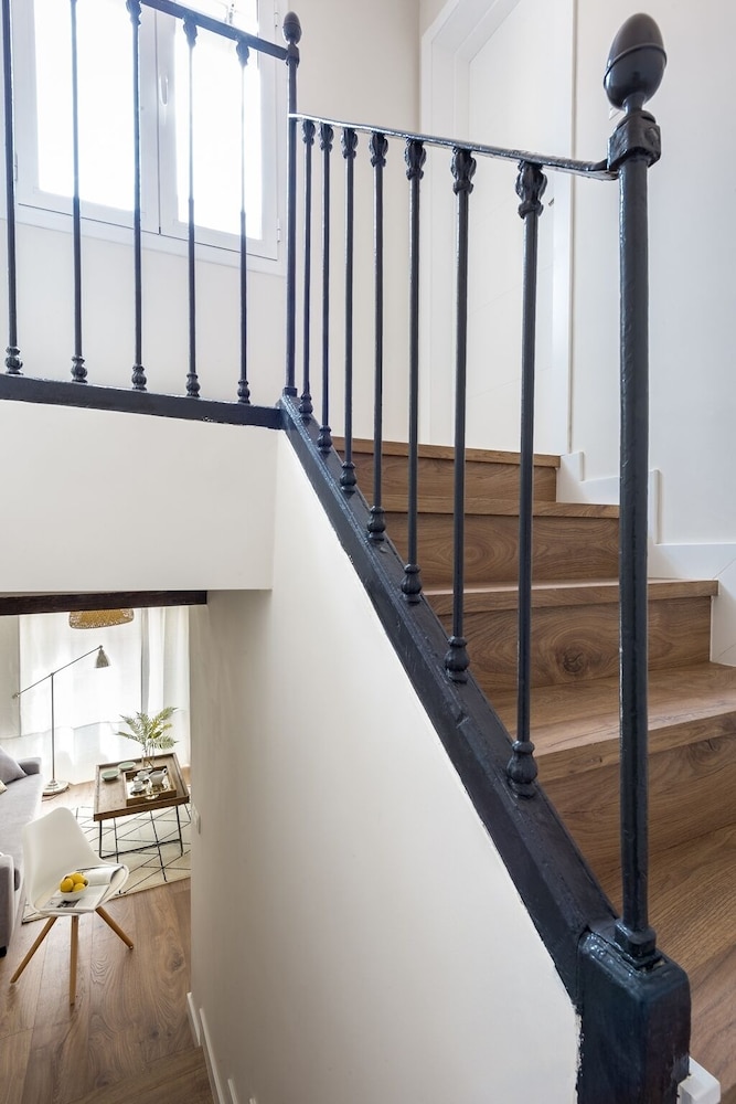 Genteel Home Picasso III
