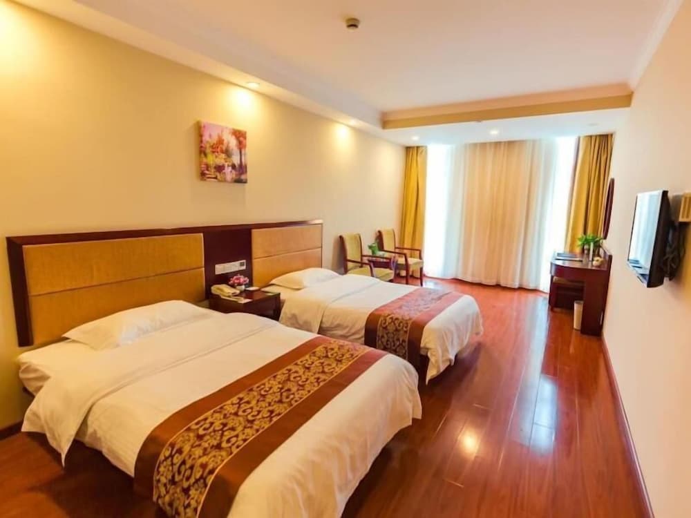 GreenTreeInn JiaDing F1Circuit FangTai HardwareMarket Hotel