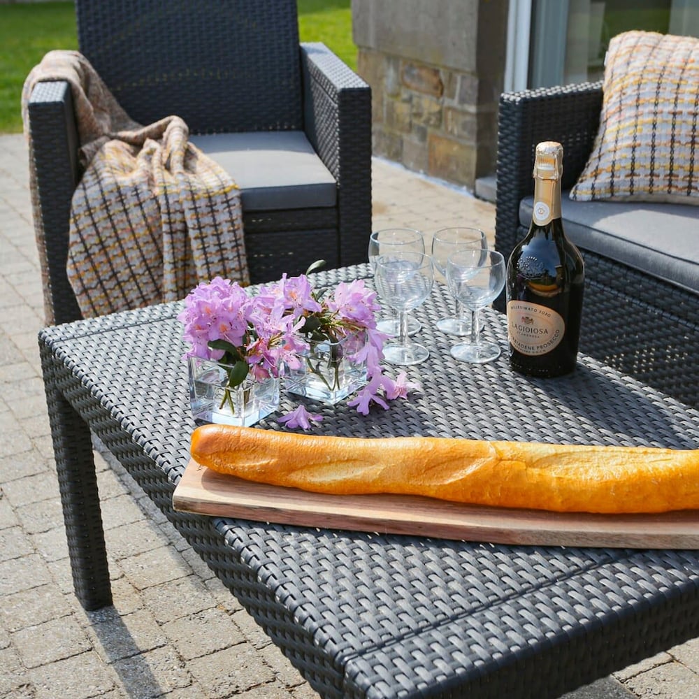 Bungalow With Garden at 5 Minutes From the Beach