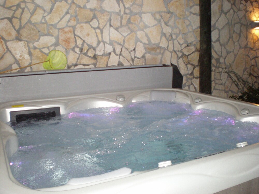 Dino - Apartments With hot tub - A3 view 4