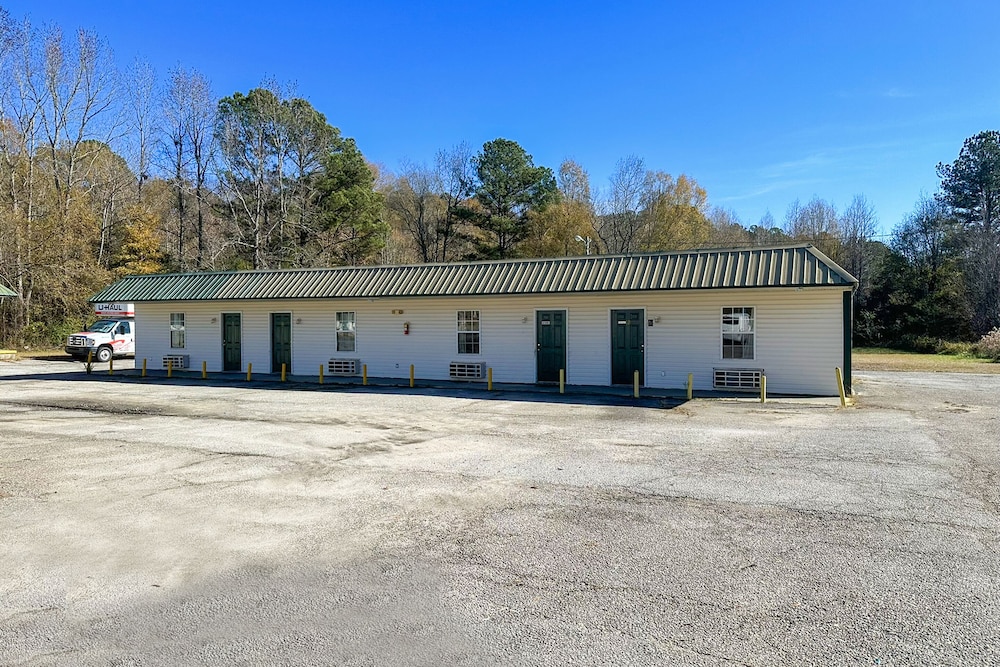Sparta Seven Motel By OYO near Milledgeville - Property Image 22
