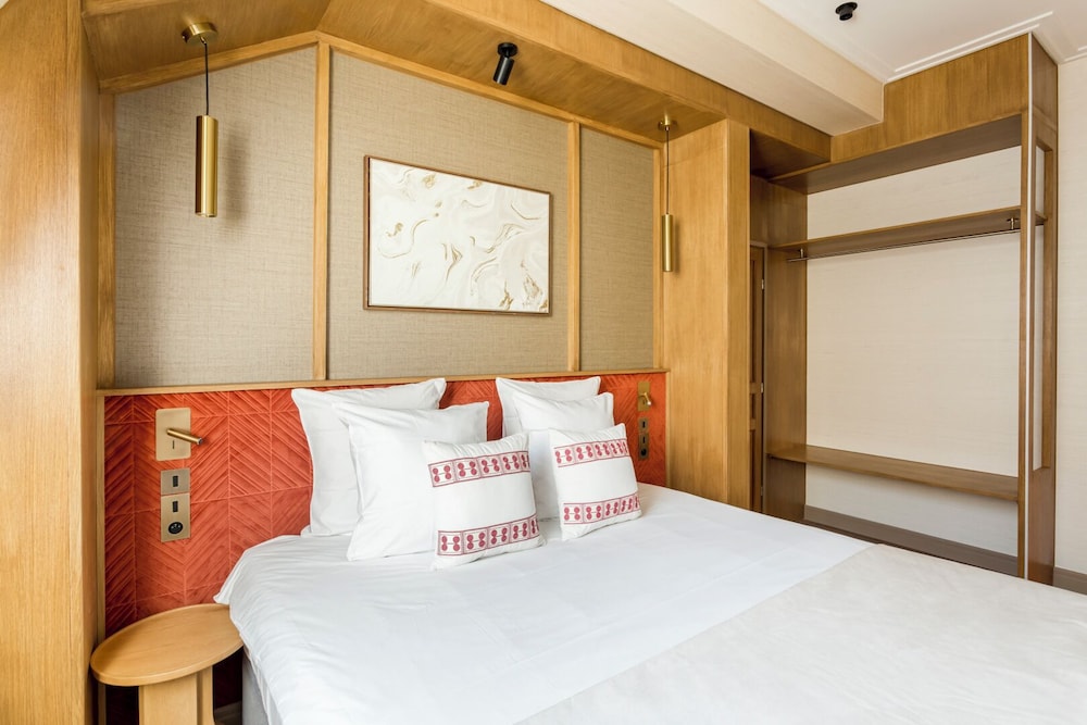 Merveil Luxury Suites - Desaix I-II