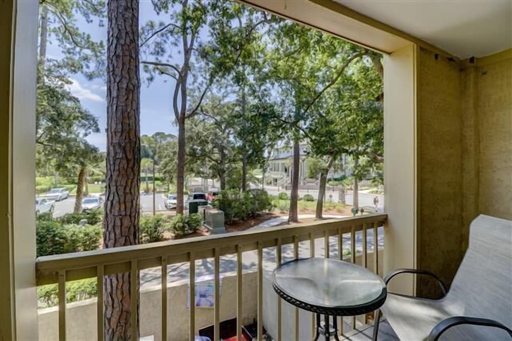 911 Cutter Court at Sea Pines Resort view 4