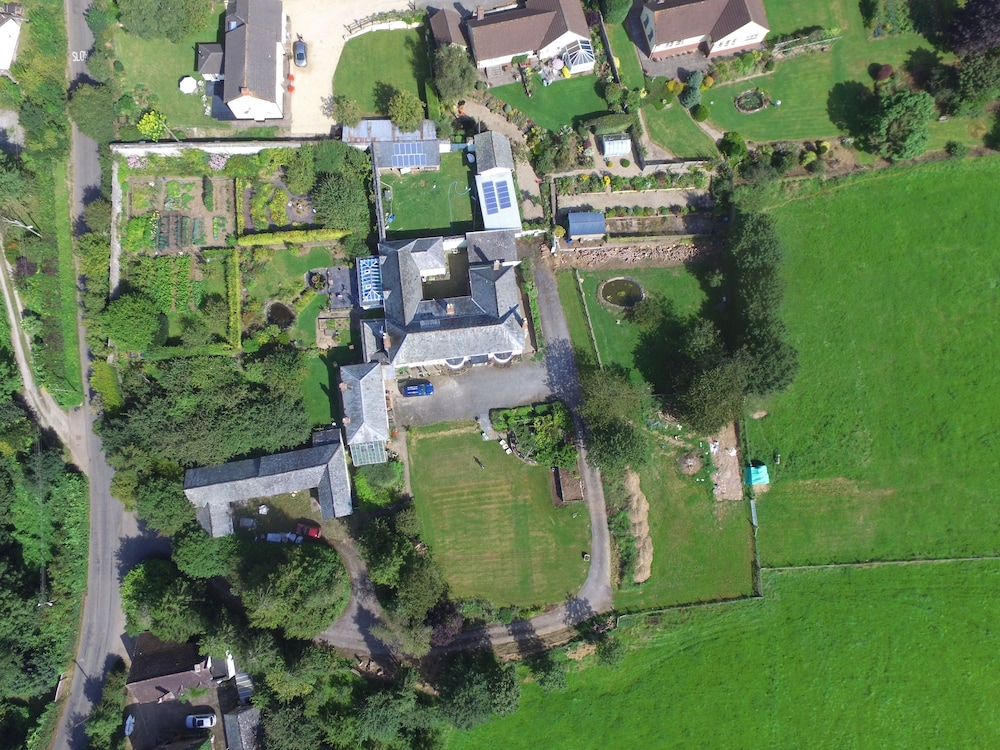 Lowerfield House
