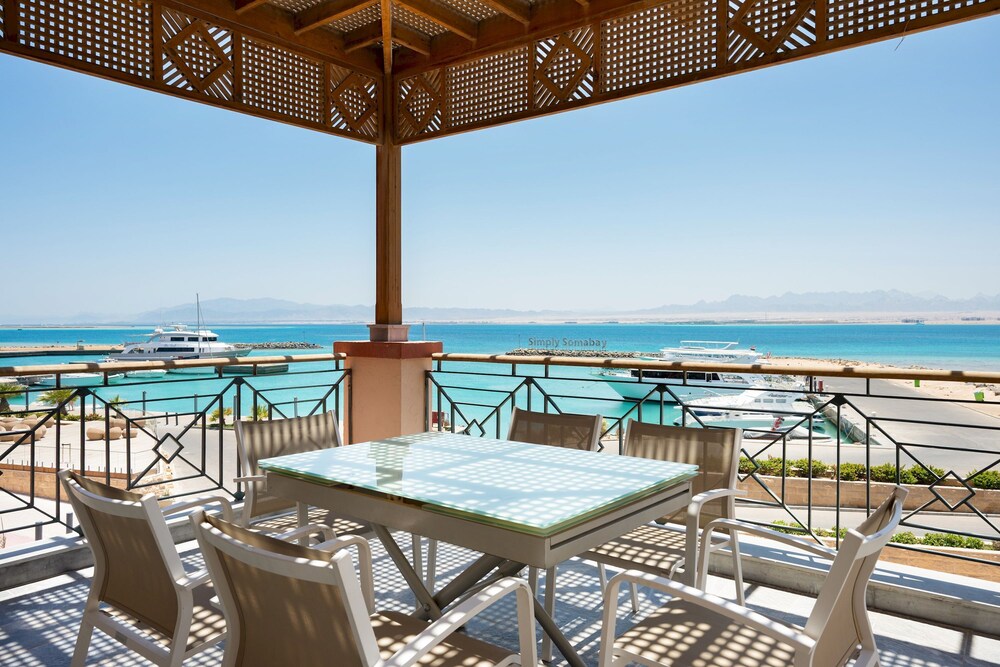 Vesta - Luxury APT - 3BR - Marina Soma Bay