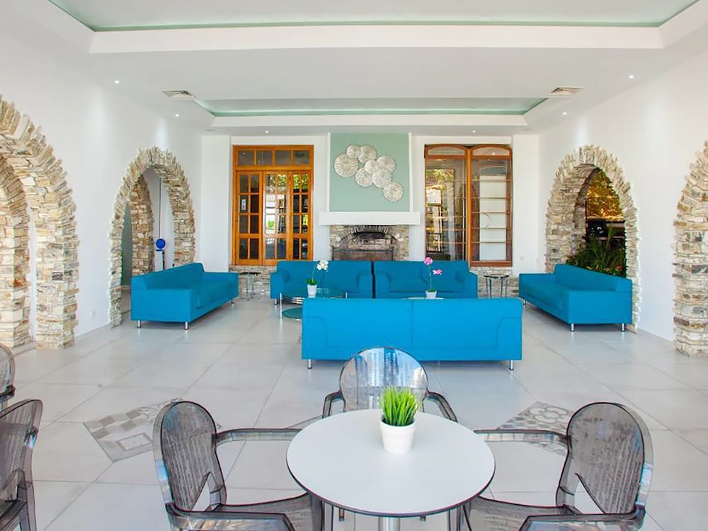 Sanders Florida - Magic 1-bdr Apt w Shared Pool