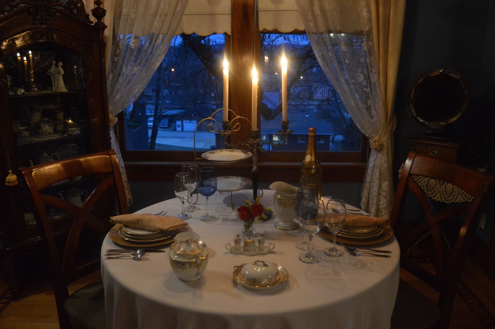 Mont Rest Inn view 5