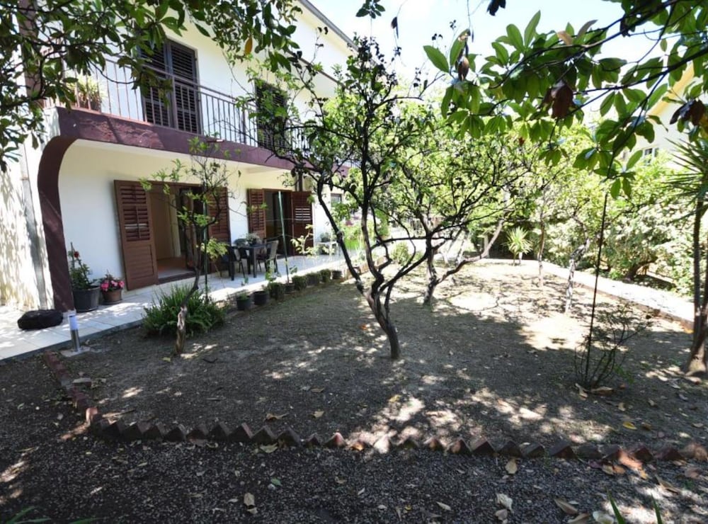 Cozy Igalo Retreat Ideal for Families