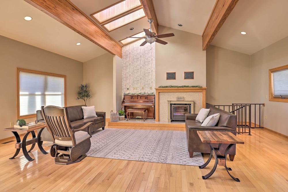 Lakefront Romulus Retreat w/ Private Dock! view 4