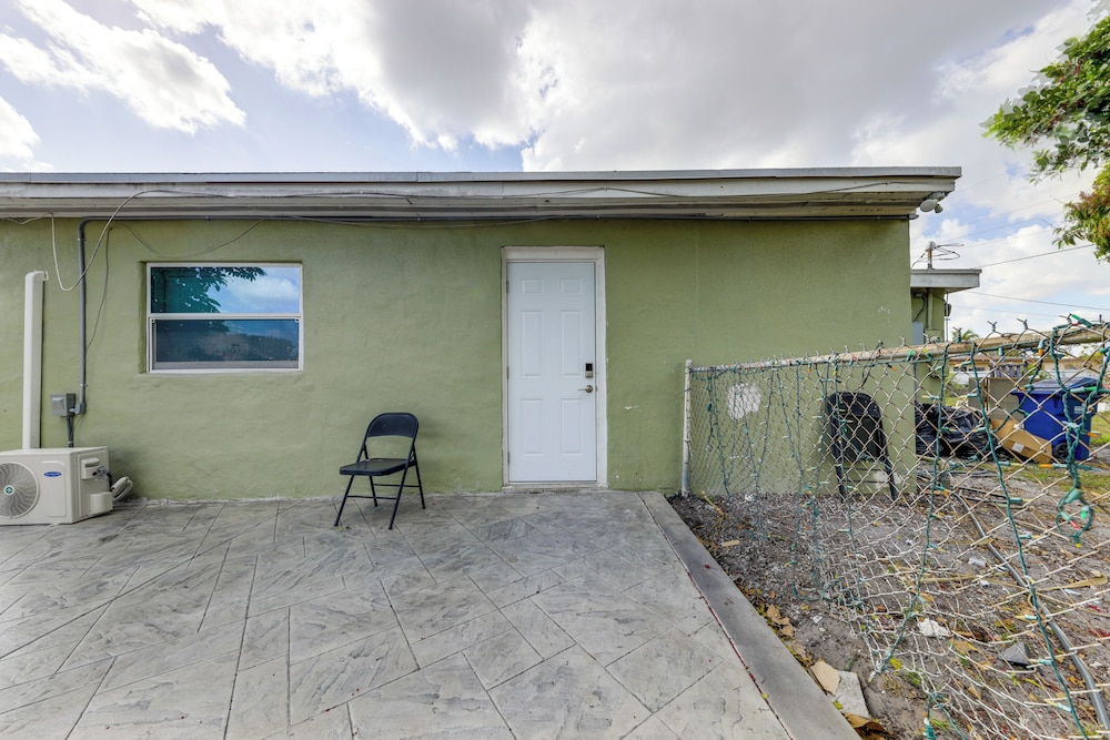 2 Mi to Hard Rock Stadium: Studio in Miami Gardens