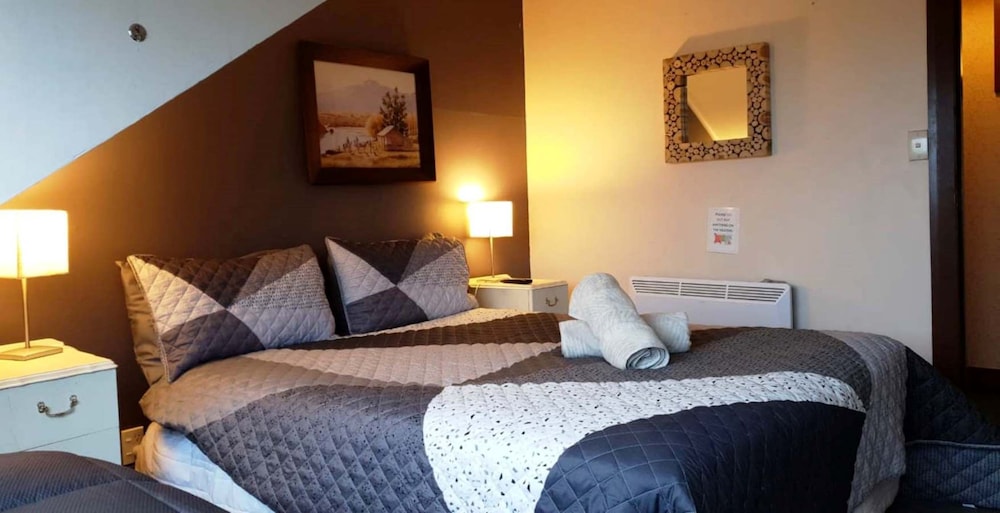 Manor House Backpackers
