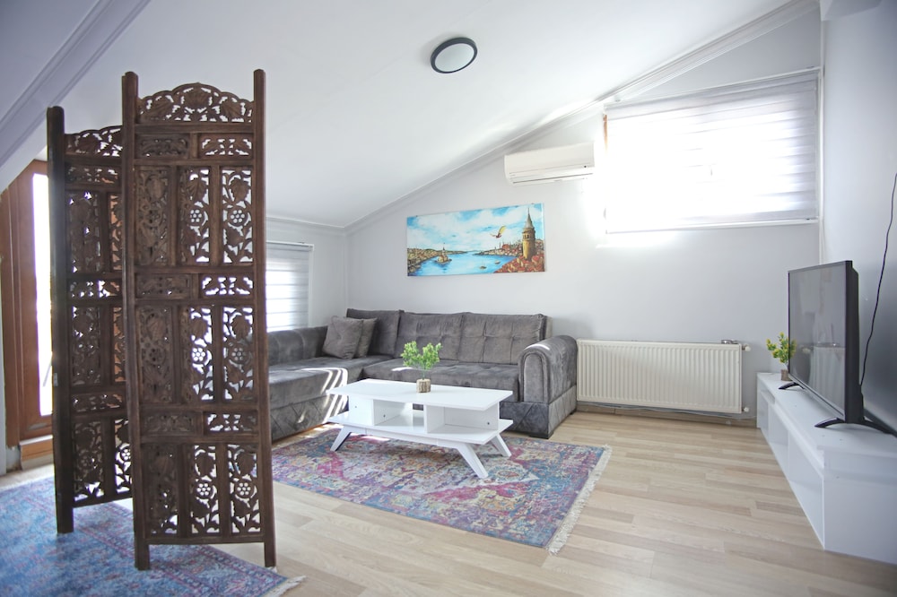 Karakoy VAV Suites