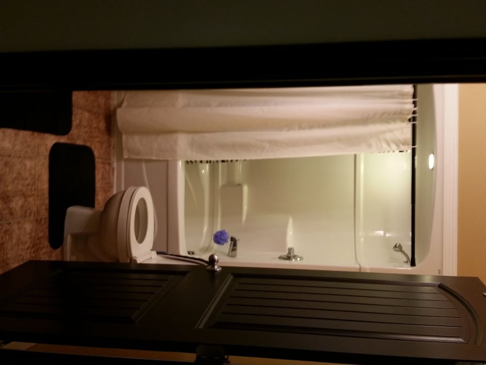 Work Play Suites