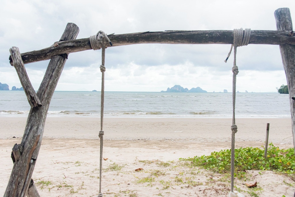PAN Beachfront Resort Krabi