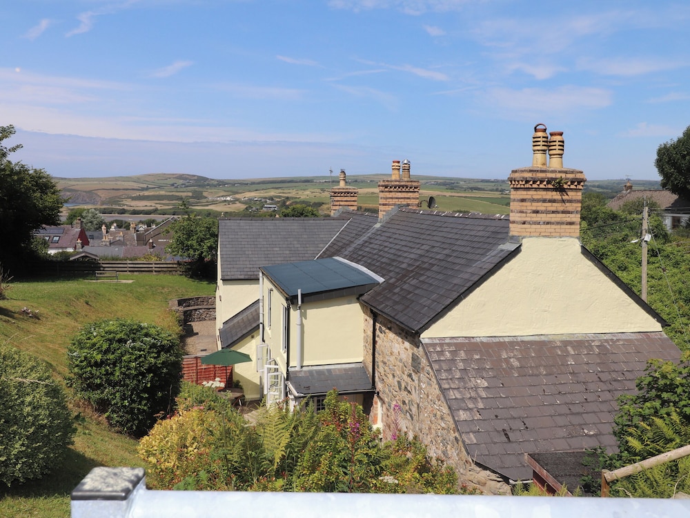 Delfryn, Newport