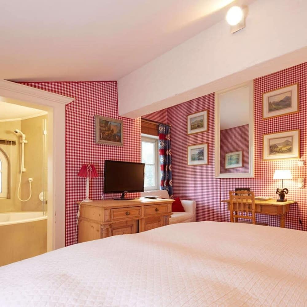 Kitzb hel Austria Best Luxury 4 Bedroom 4 Bathroom Apartment in World-renowned Ski-resort view 4