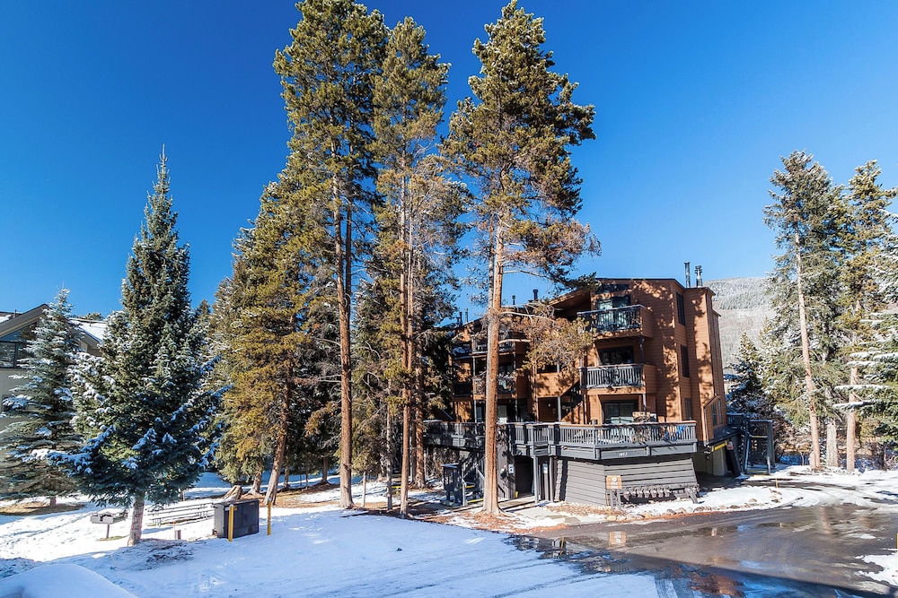 Key Condo #2929