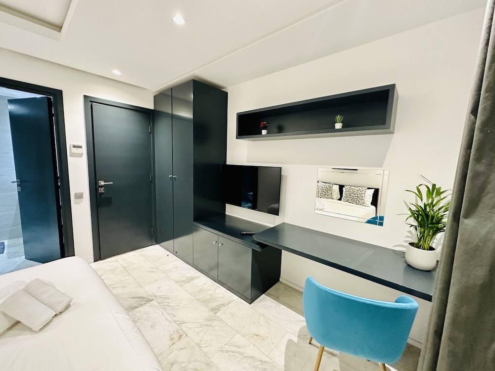 hotel room