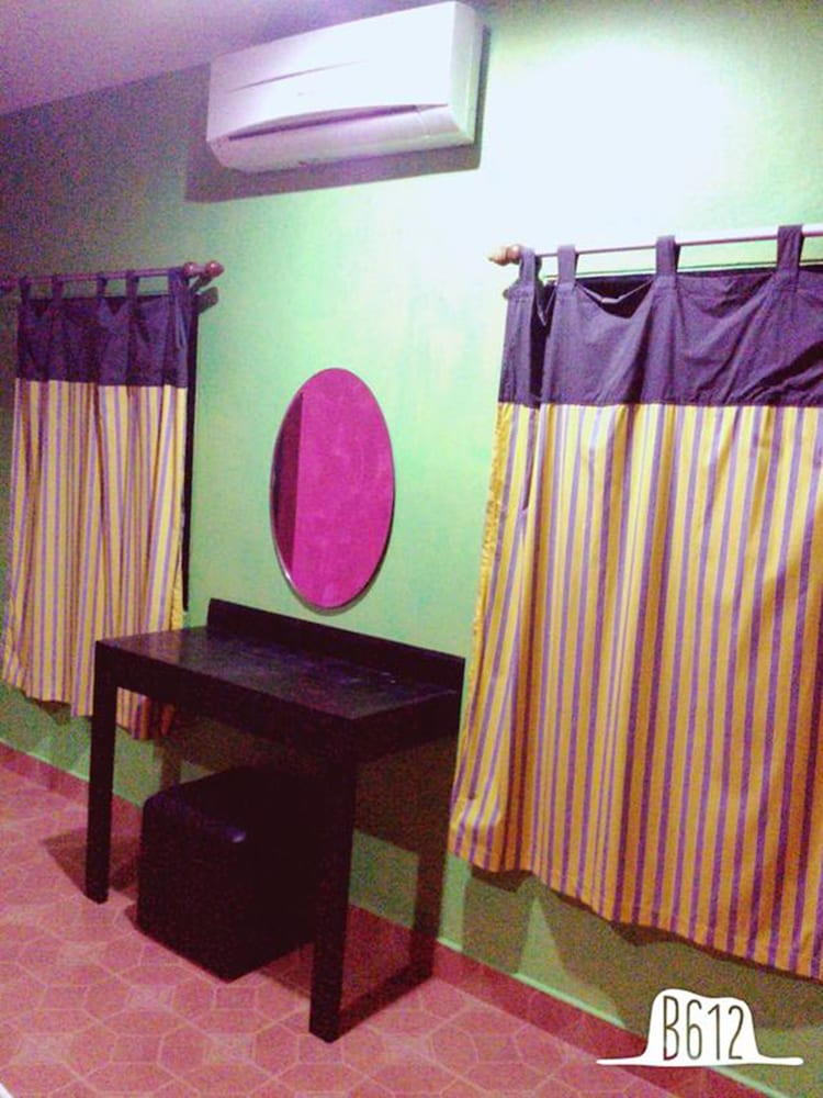 Bamboozle Hostel