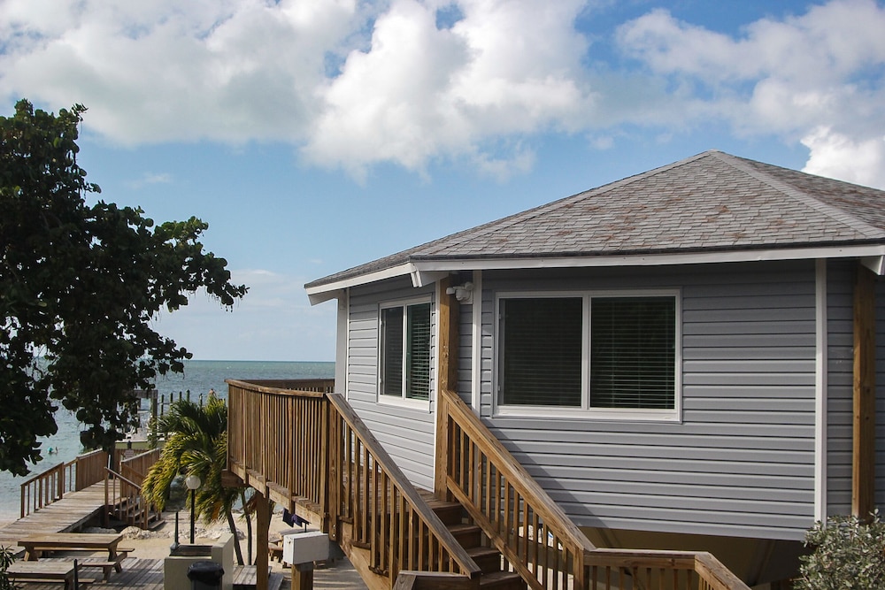 Topsider Resort