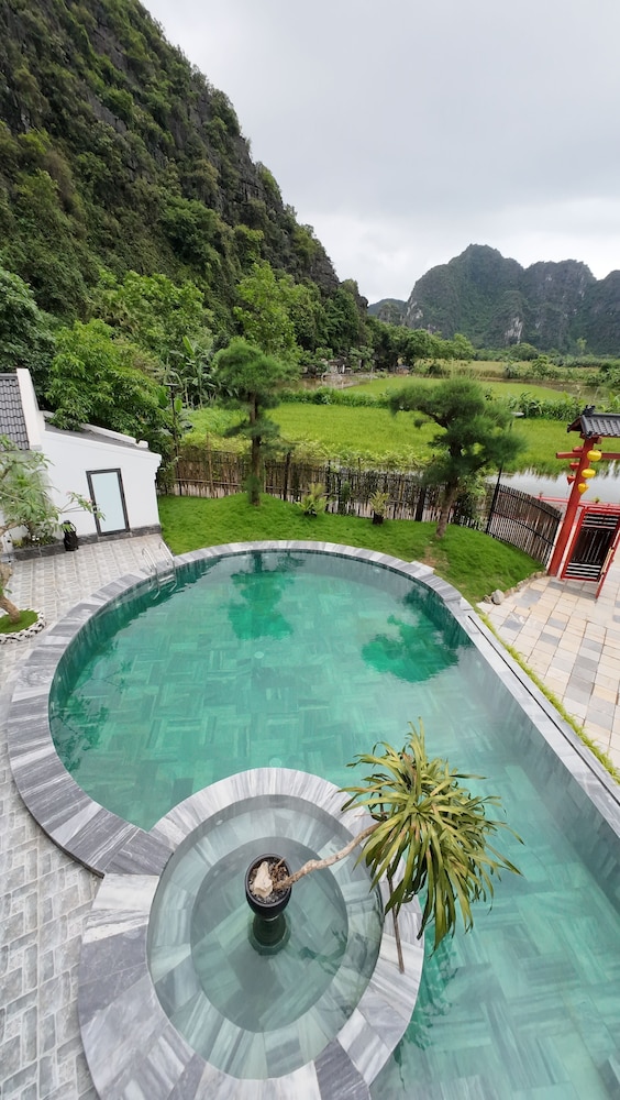 Happy Tam Coc Ecolodge