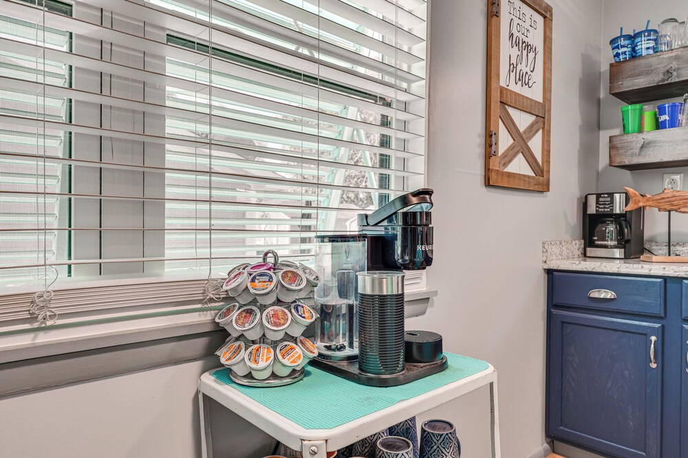 Play & Unwind, Oak Island Home < 2 Mi to Beach!