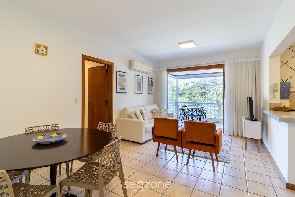 Charm and Comfort 450m From the Beach! Cmh0202