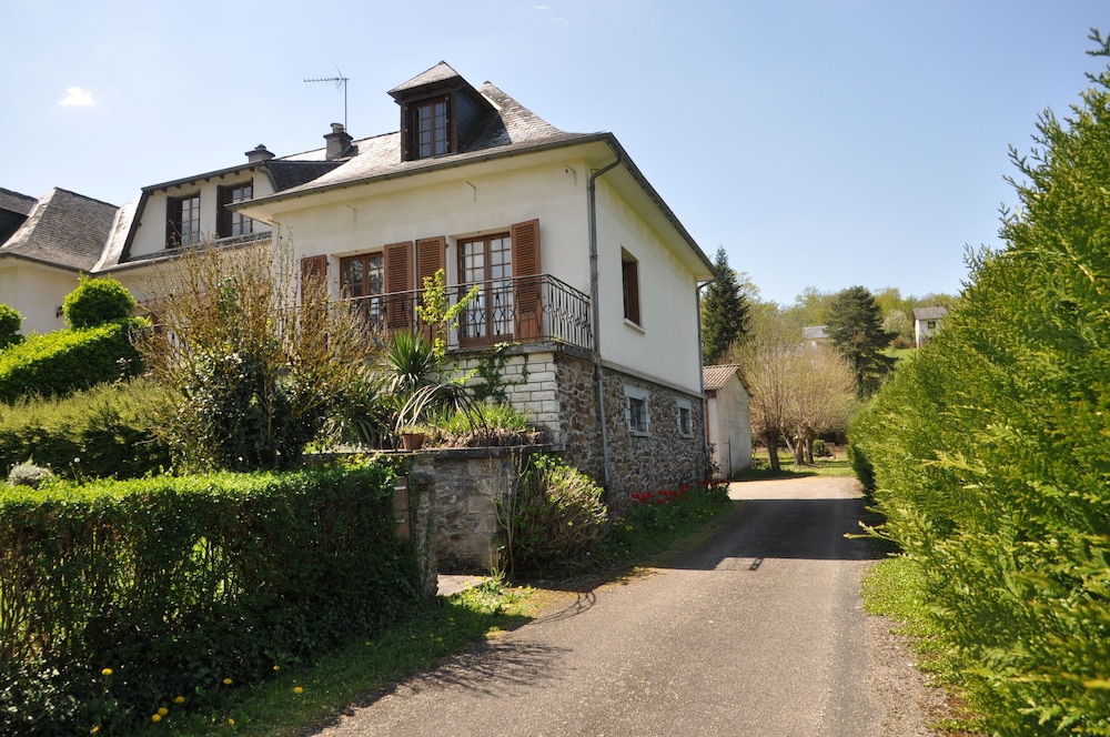 Le Curieux