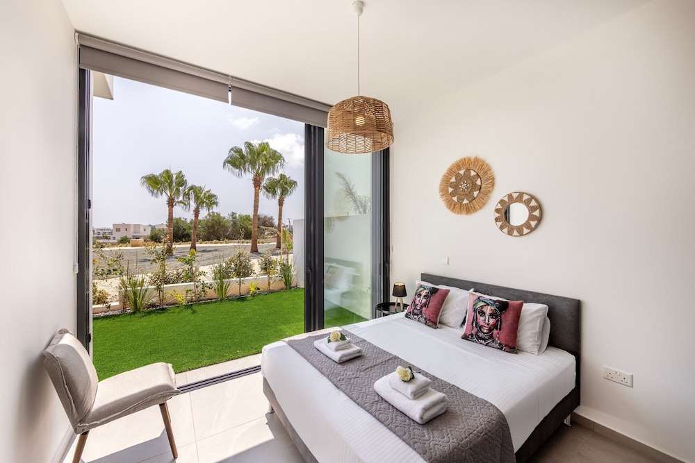 Protaras Aqua Pearl Villa 9