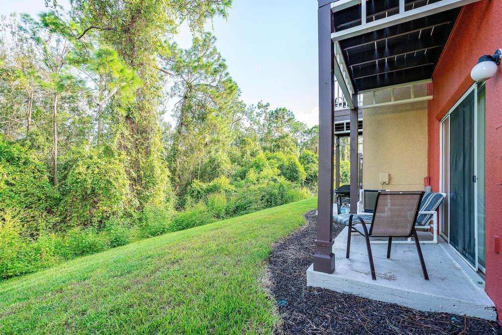Orlando and Kissimmee Town homes by MyOrlandoStay