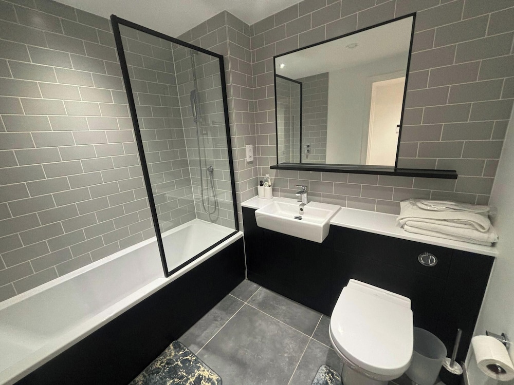Beaufort Park - 2 Beds - 2 Bathrooms