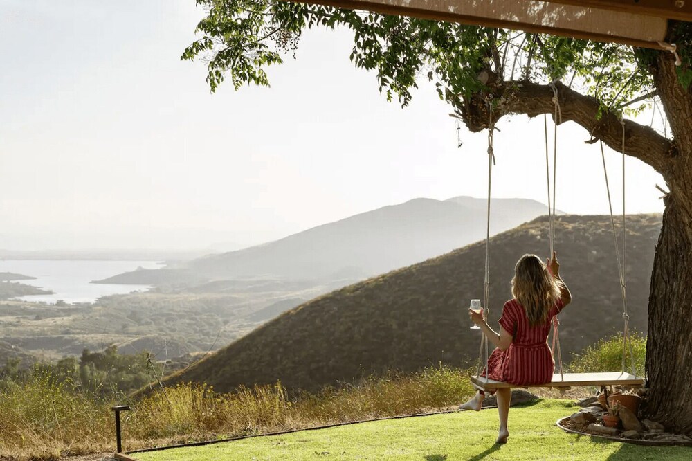 Slice of Heaven by Avantstay Breathtaking Views! view 5
