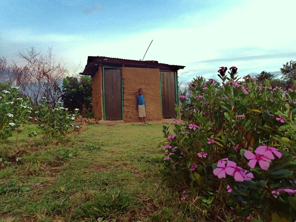 Olonyori Maasai House