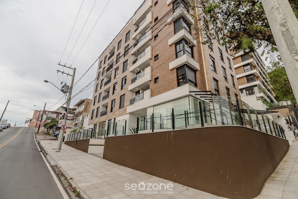 ECH - Apartments Near Beira-mar Norte in Floripa