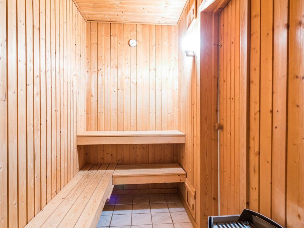8 Person Holiday Home in Blavand