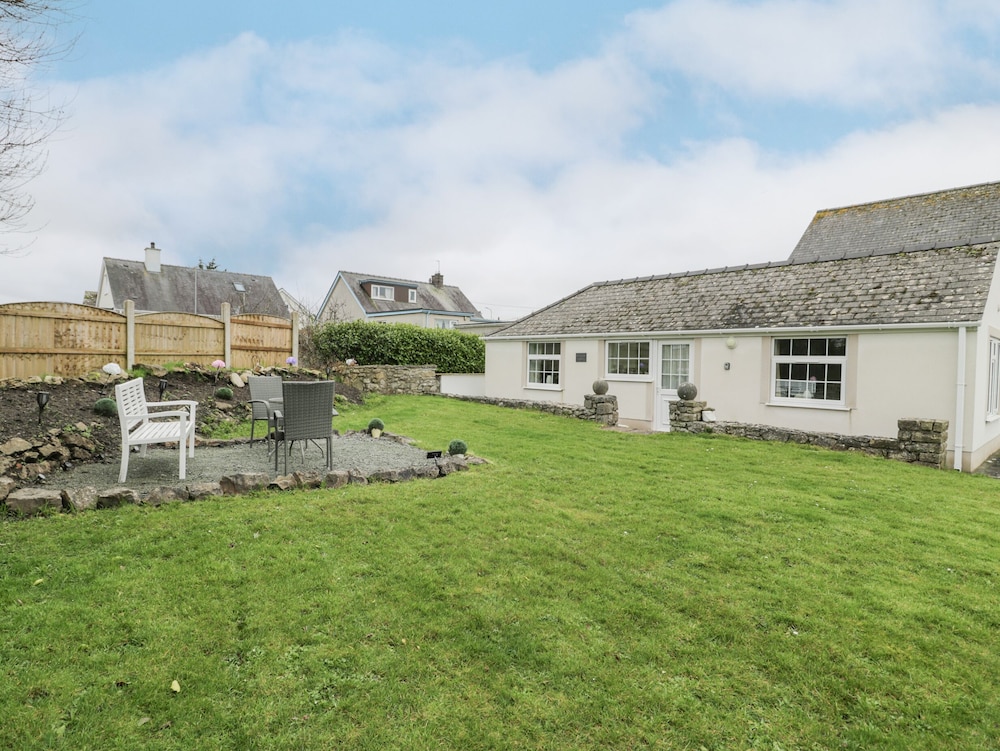 Halcyon Annexe