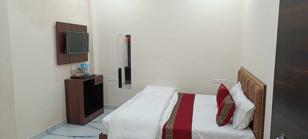 Mahalaxmi Guest House