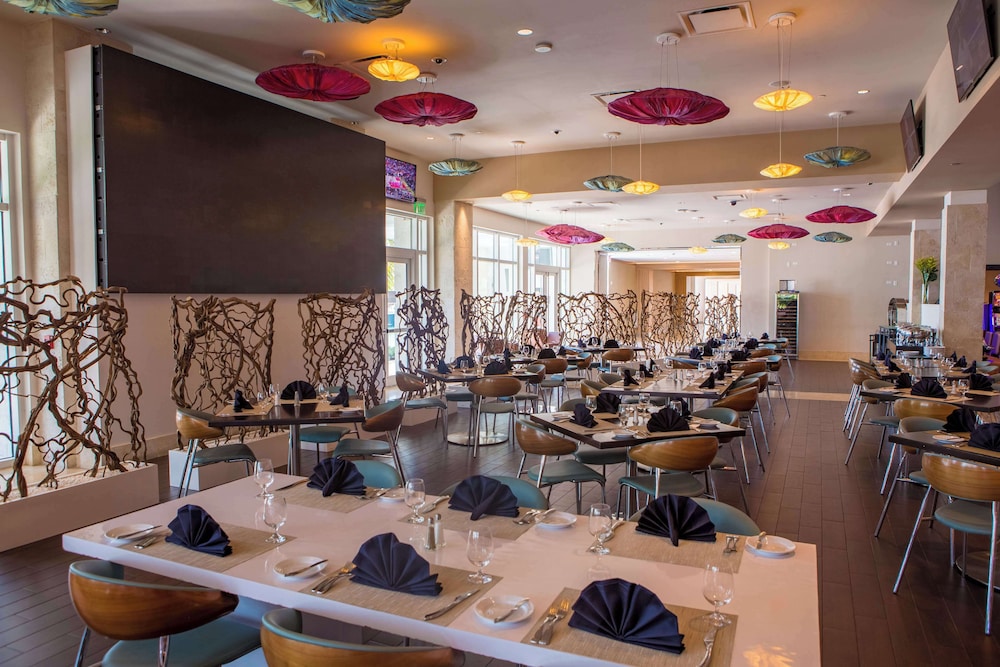 Hilton At Resorts World Bimini - Property Image 38