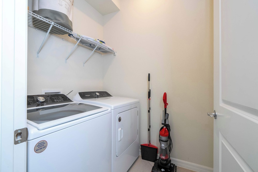Luxury 7Bd Close To Disney With Pool And Spa At Windsor Cay 16218