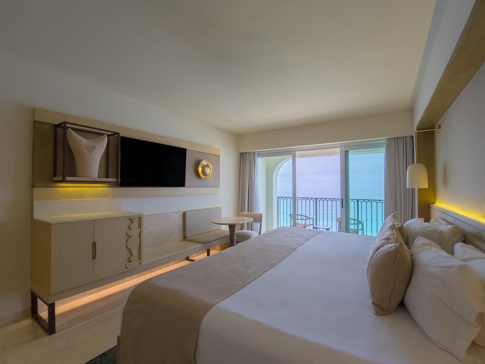 Grand Park Royal Cancun - All Inclusive