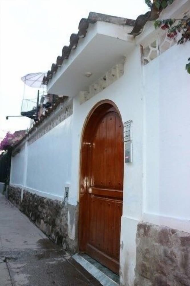 Peru 4U House