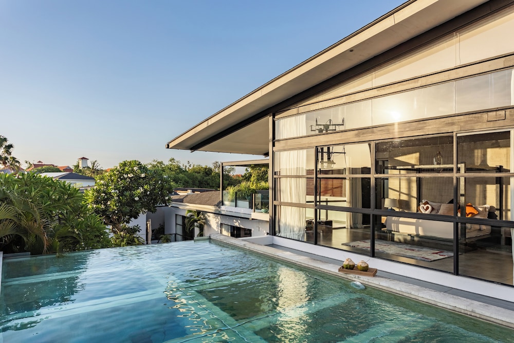 Smeralda Villa