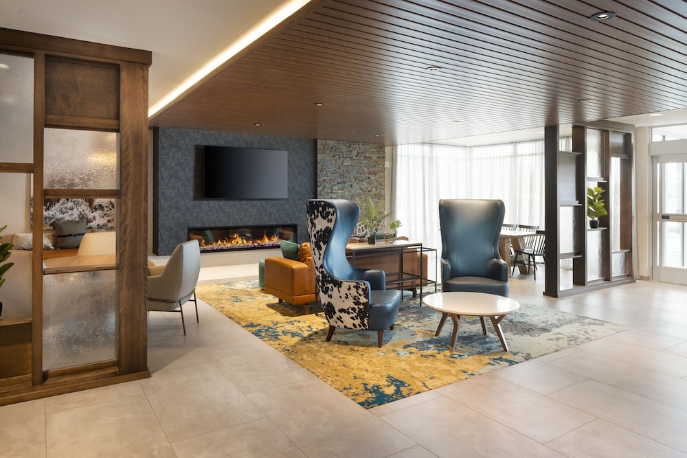 Montrose Vacations - Fairfield Inn  Suites by Marriott Montrose - Property Image 3