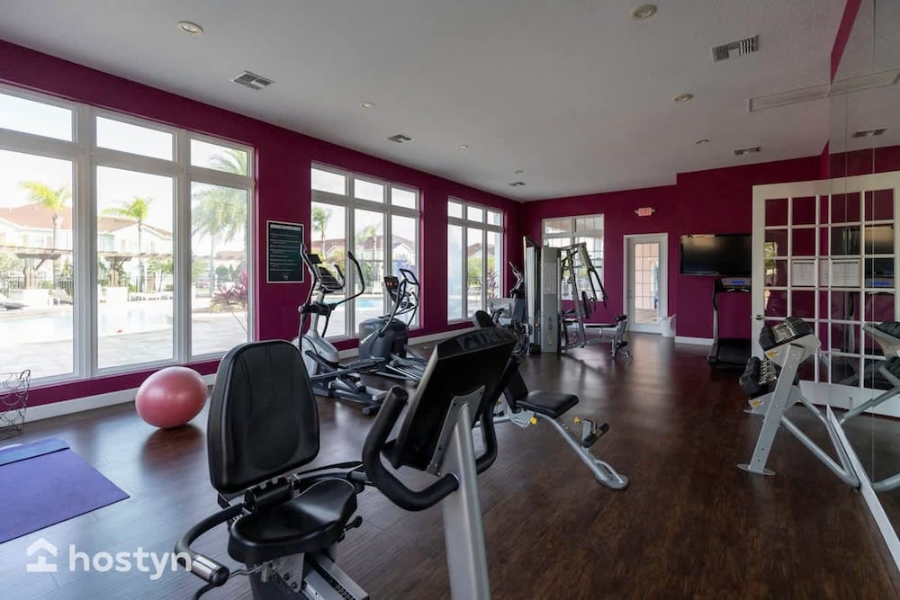 4BR Family Townhouse Steps to Disney